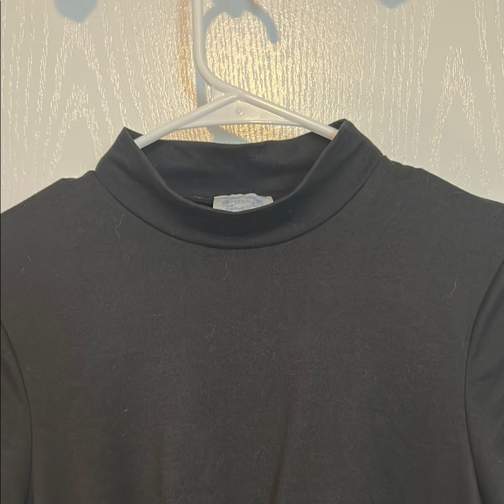 Blue Rain Black Crop Tie Front T-Shirt - Picture 2 of 3